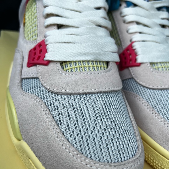 Union Jordan 4 - Picture 5 of 9